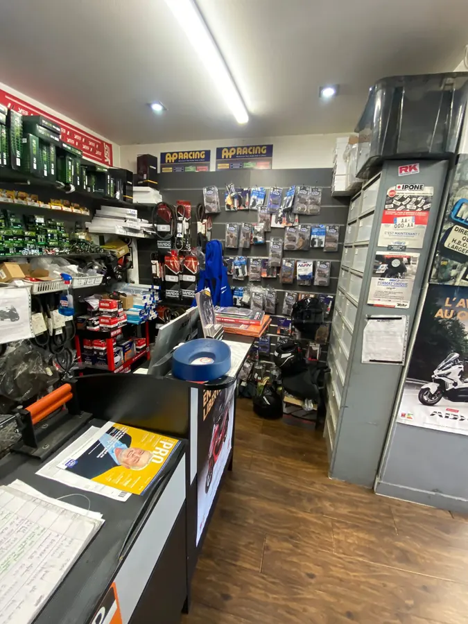 L'intérieur de la boutique